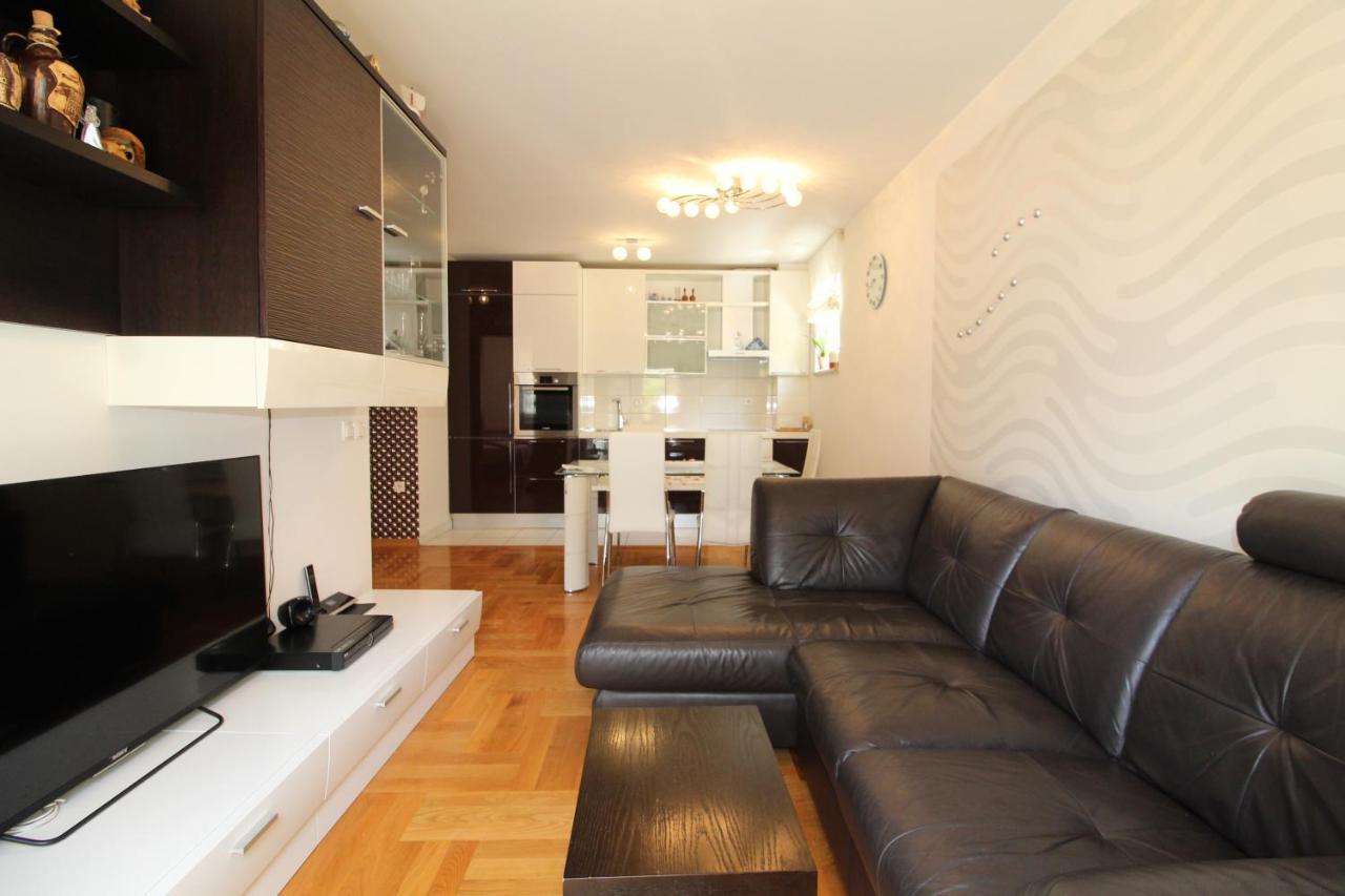 Macadamia Apartment With Garage Parking Spalato Esterno foto